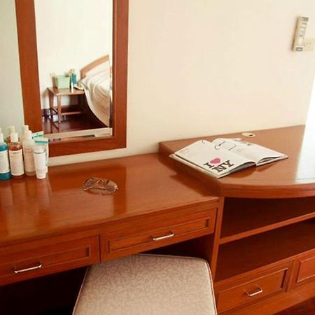 Ritratana Apartment Bangkok Room photo